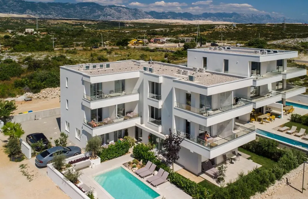 VILLA CALA, Hotel Rooms&Apartments-1