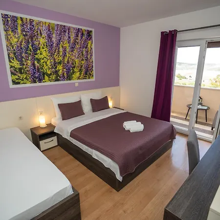 Bed & Breakfast Marta & Tona-3